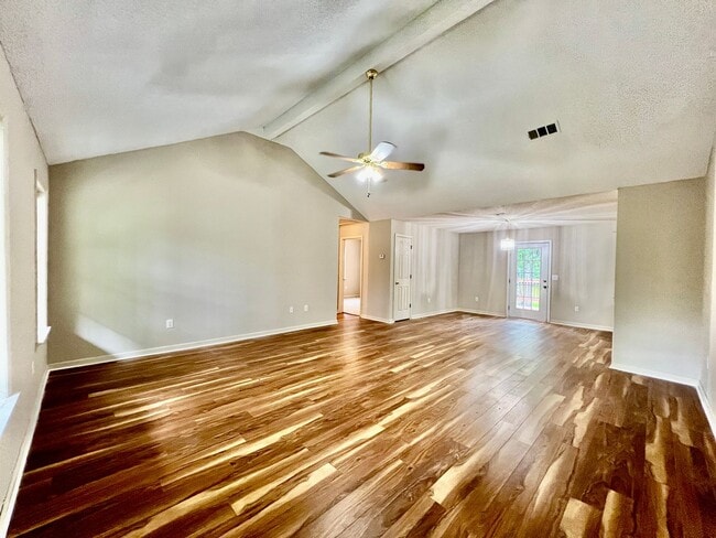 Photo - 3 bedroom 2.5 bath home