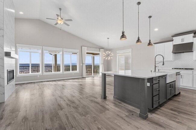 Photo - Luxury Four Bedroom with Breathtaking Views