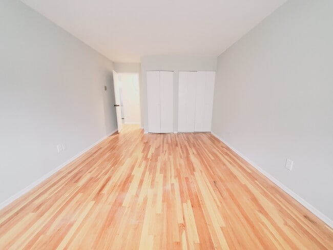 Photo - 637 Cove Rd Unit C