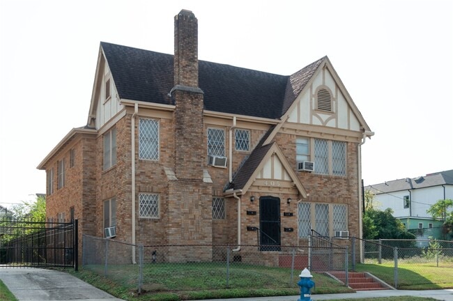 Building Photo - 405 W Clay St Unit 2