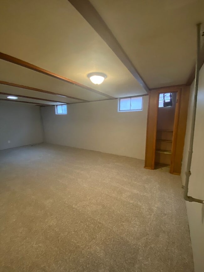 Photo - 3 Bed 2 Bath house with finished basement