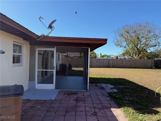 Photo - 904 Hudson Ave