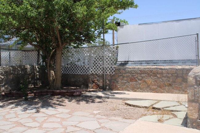 Photo - 3526 NATIONS 1/2