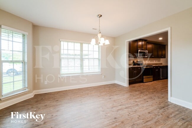 Photo - 142 Grasonville Rd