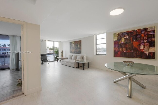 Photo - 1600 S Ocean Dr Unit 2F