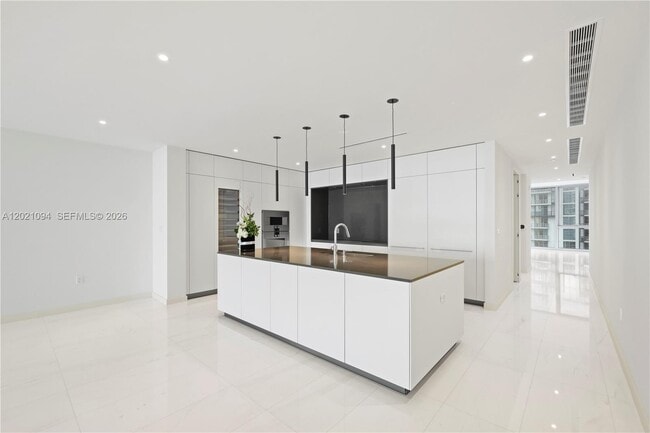 Photo - 300 Biscayne Blvd Way Unit 3404C