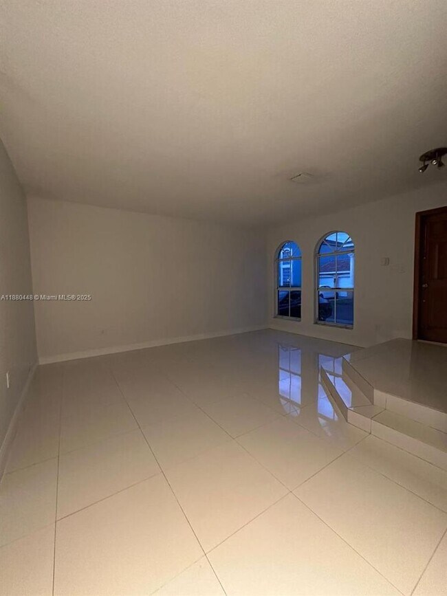 Photo - 10812 51 St Lane 0, Doral, FL 33172