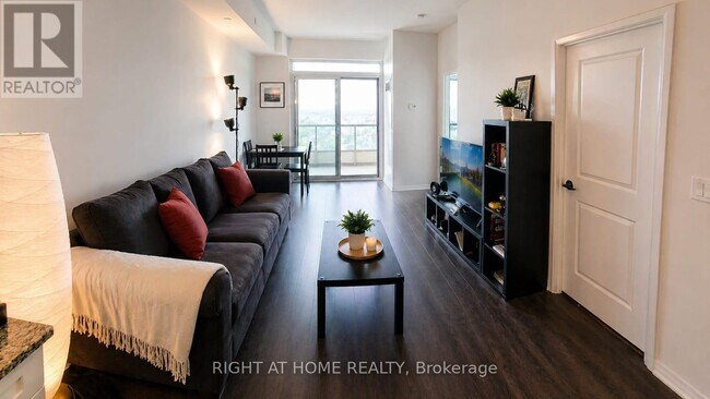 Photo - 9560 Markham Rd Unit 1001