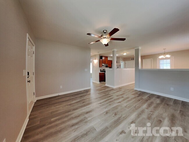 Photo - 2410 King Malcolm Ln