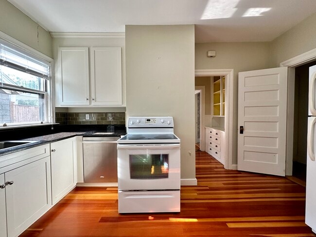 Photo - 41 Irving Ave Unit 1