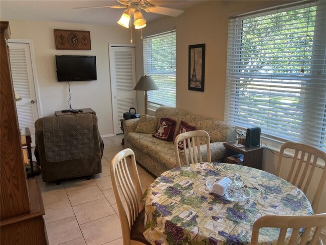 Photo - 2071 Australia Way W Unidad 29