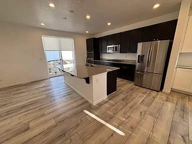 Photo - 2042 N Elderberry Dr