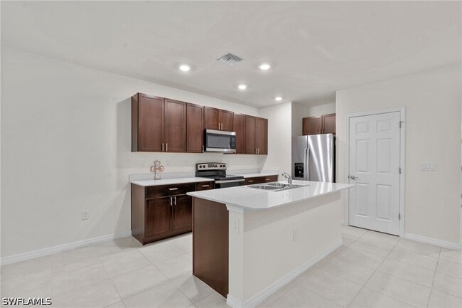 15535 Wildflower Cir