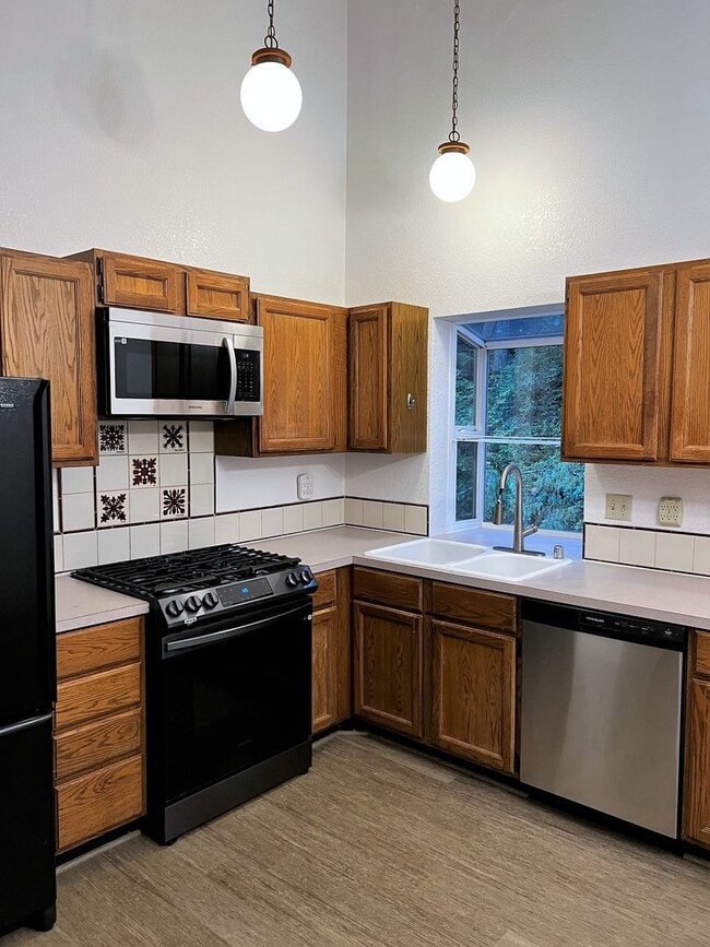 Photo - Poulsbo area home.