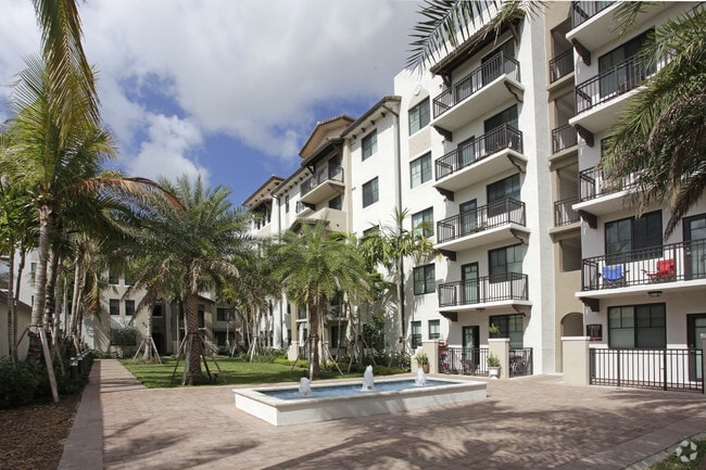 Ventura Pointe
