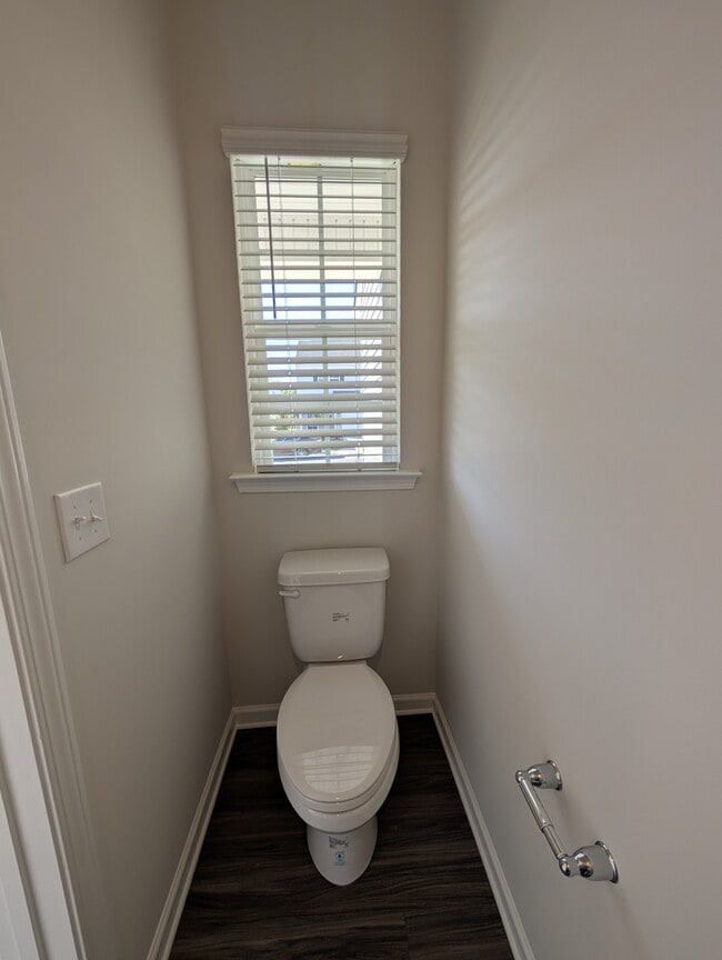 Photo - 5501 Hydrangea St