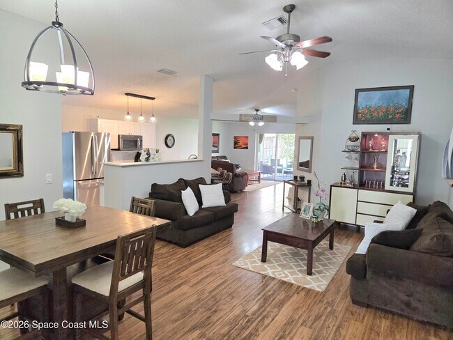 Photo - 2317 Deercroft Dr
