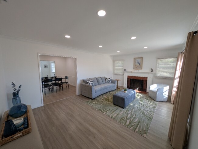 Photo - 1722 Amherst Ave House