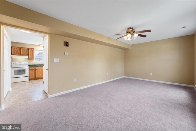 Photo - 400 Emily Ln