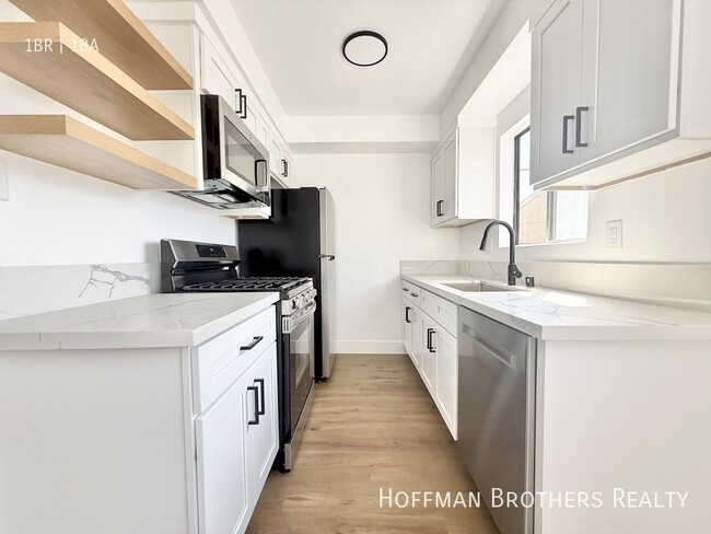 Photo - 1819 S Oxford Ave Unidad 20