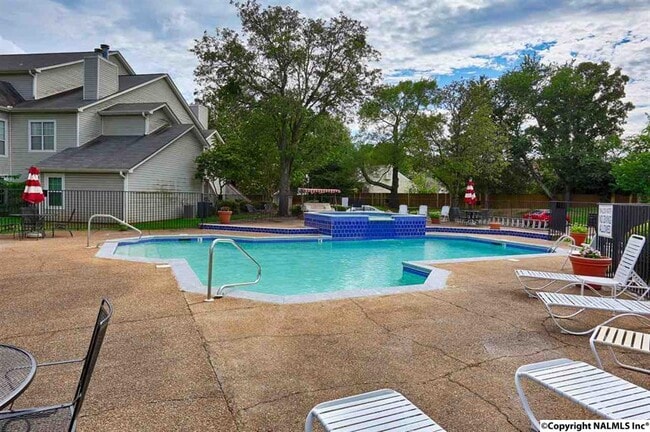 Photo - 1085 Stones Throw Dr NW