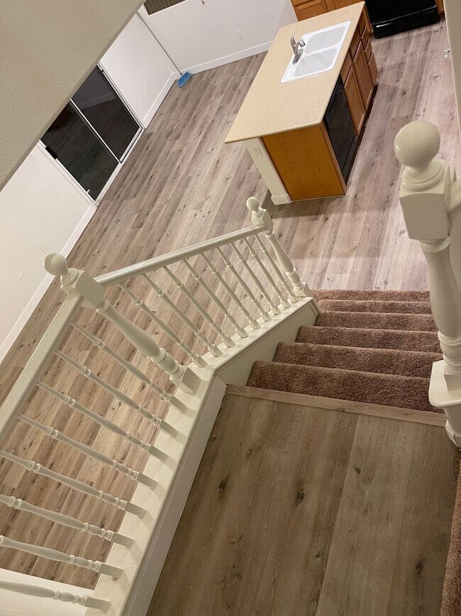 Photo - Mountain's Edge 3 Bed 3.5 Bath home in the Southwest. 1 Bed downstairs!