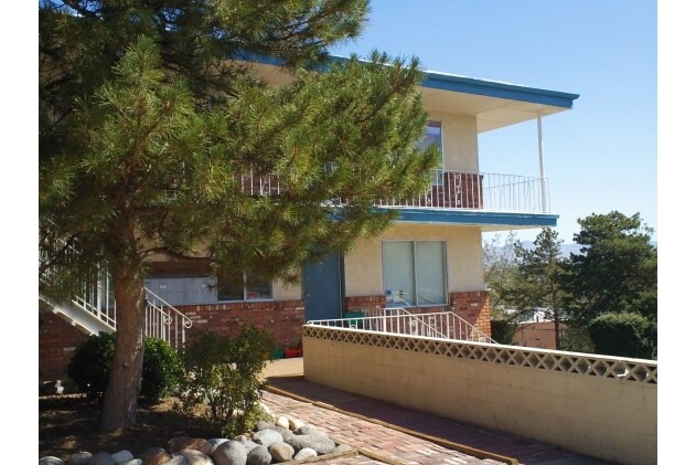 Photo - Stardust Apartments
