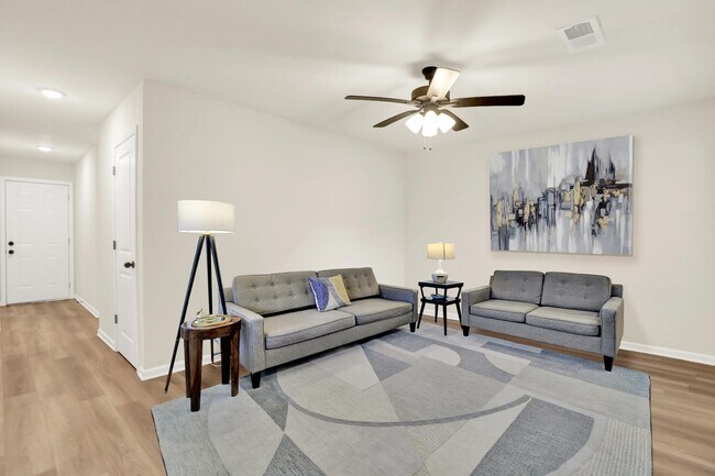 Photo - 3281 Madewell St