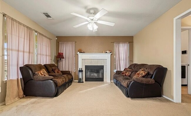 Photo - 2001 Schorn Dr