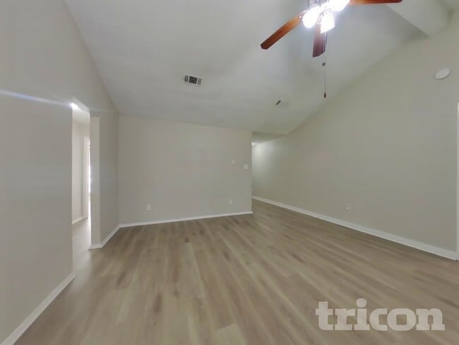 Photo - 4511 Burkegate Dr