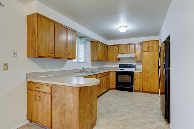 Photo - 830 SW 6th Ave Unit #1