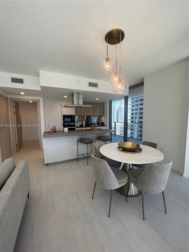 Photo - 1000 Brickell Plaza Unit 2701