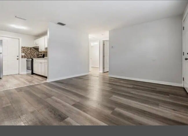 Photo - 1707 E Idell St