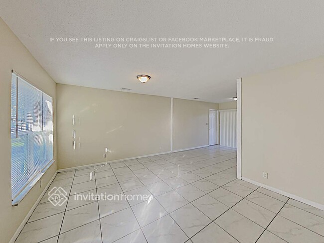 Photo - 7805 NW 40th St
