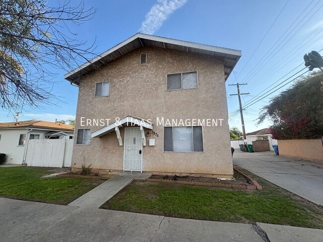 Photo - 3875 Cherry Ave