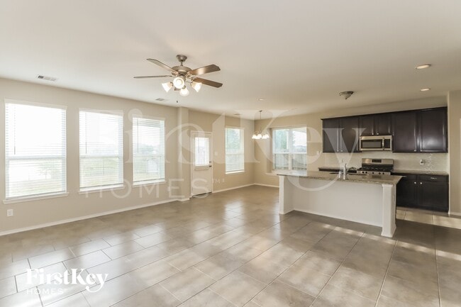 Photo - 5010 Naples Grove Ln