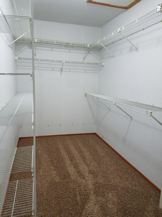 Photo - 3bd/2ba House w/ Large Backyard, Available August 7, 2026