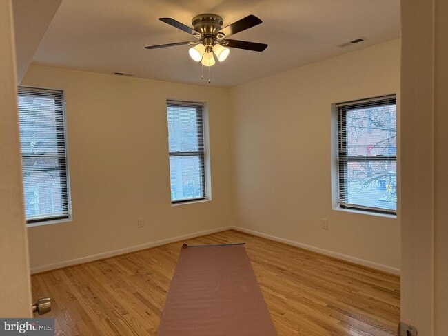 Photo - 2819 O'Donnell St Unidad 2