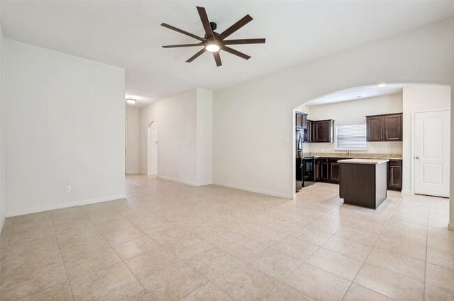 Photo - 4517 Shy Creek Ln