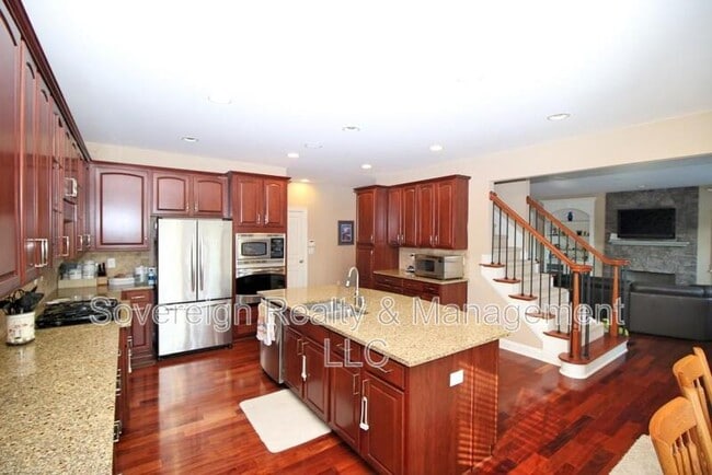 Photo - 2217 Chaseford Ln SW