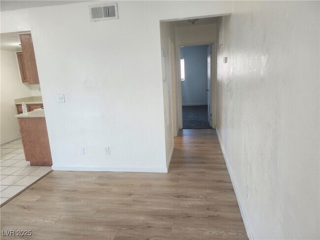 Photo - 4706 Cessna Ave Unit 2