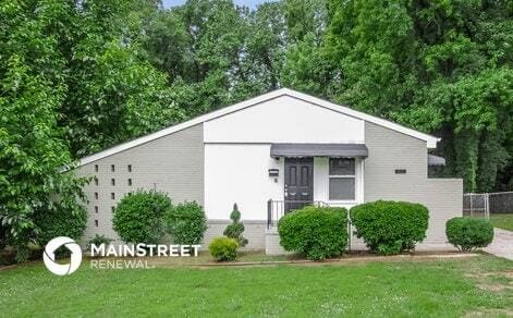 Photo - 1431 Chelveston Dr House