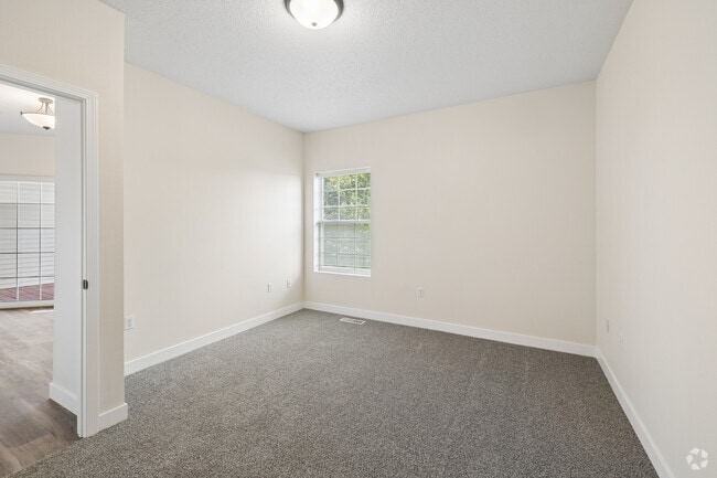 2BR, 2BA - 1,220SF - Primary Bedroom