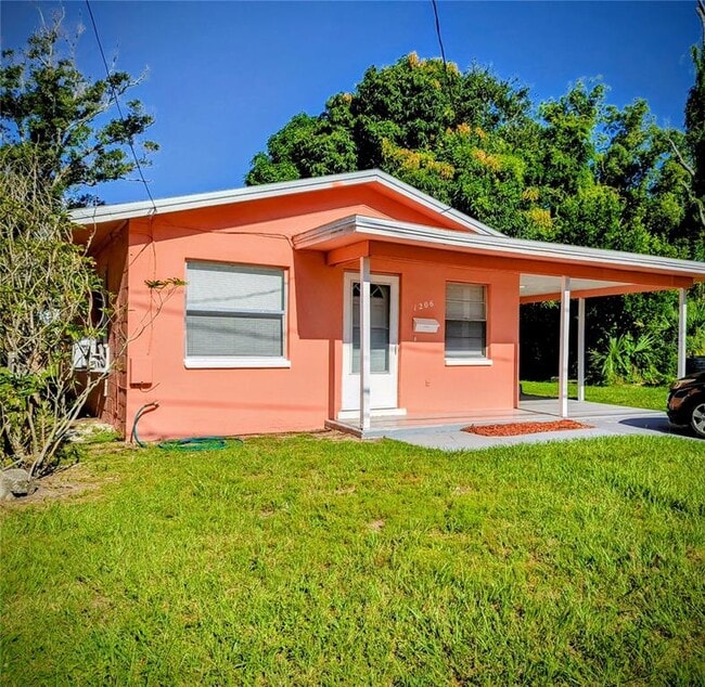 Building Photo - 1206 Roosevelt Ave Rental