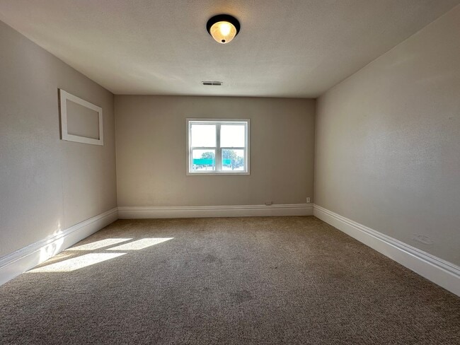 Photo - 1423 2nd Ave N Unit = #2