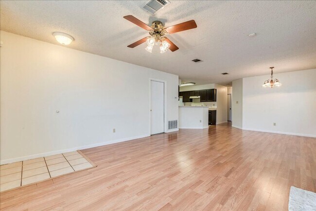 Photo - 14030 Merseyside Dr