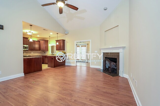 Photo - 5485 Styers Ferry Rd