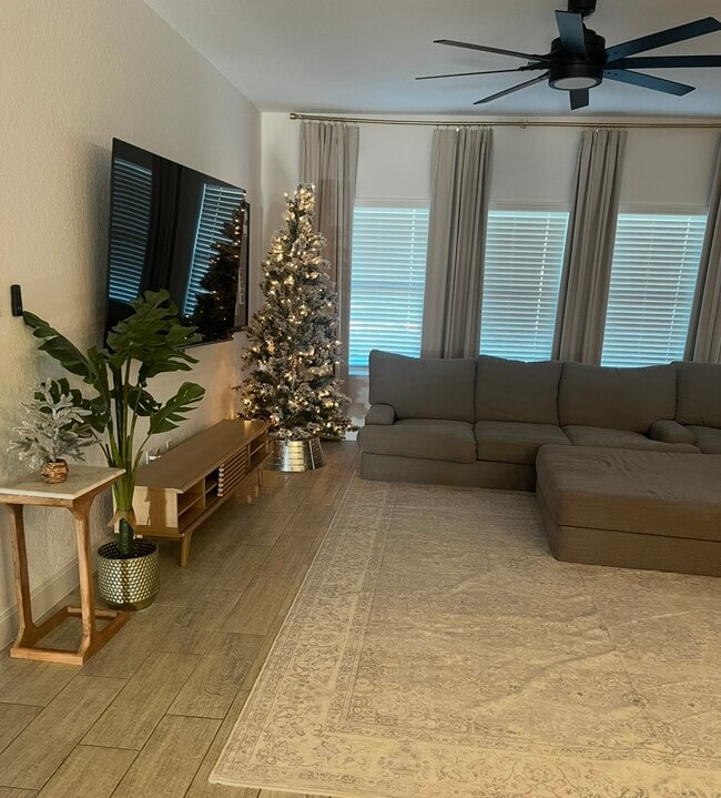 Photo - 6615 Morgan Path