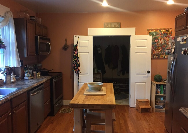 Photo - 109 Ridgewood Ave