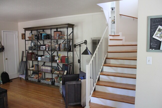 Photo - 914 Oak St Casa